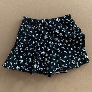 Zara Floral Ruffle Skort